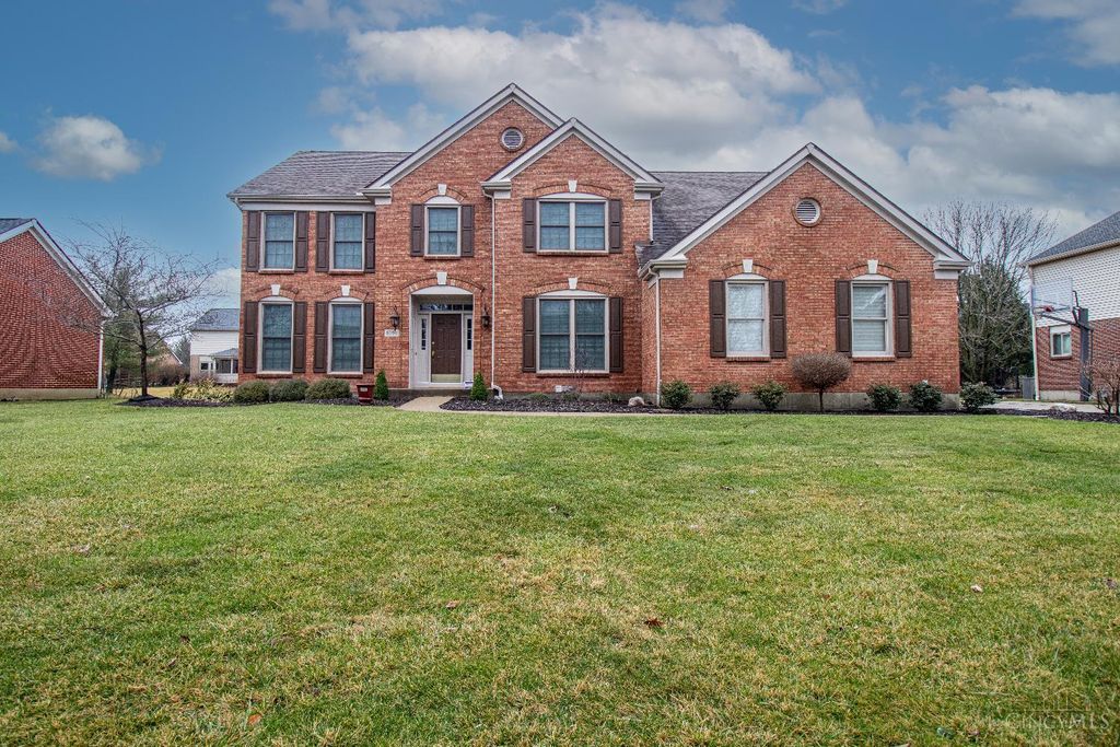 6790 Parklake Drive, Mason, OH 45040