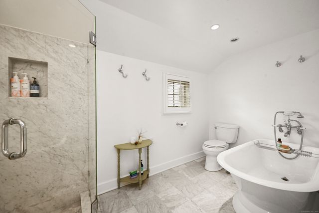 104 Roton Avenue, Norwalk, CT 06853