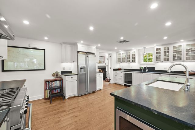 104 Roton Avenue, Norwalk, CT 06853