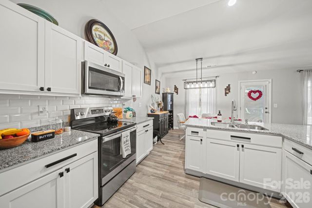 1456 Amberlight Circle, Salisbury, NC 28144