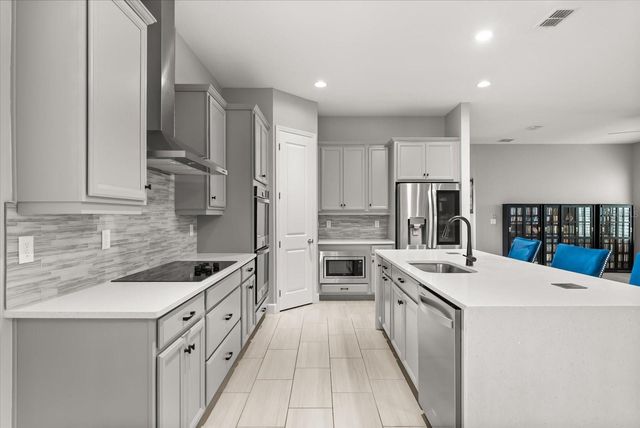 6875 ARNOLDSON STREET, Orlando, FL 32827