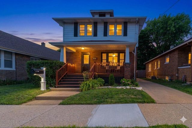 810 73rd STREET, Kenosha, WI 53143