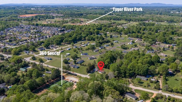 6844 Reidville Road, Woodruff, SC 29388