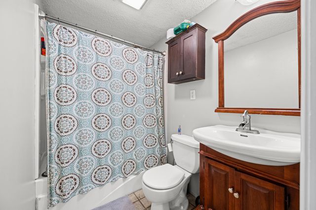 6844 Reidville Road, Woodruff, SC 29388