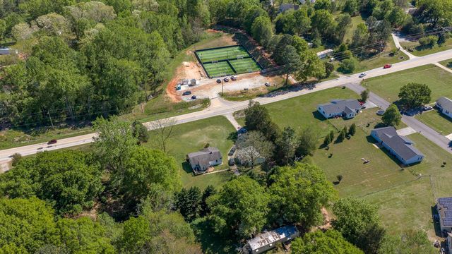 6844 Reidville Road, Woodruff, SC 29388
