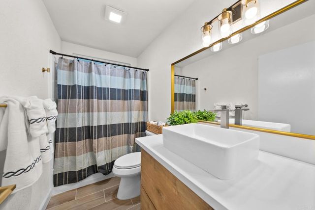 1718 Meadowood Court, San Ysidro, CA 92173