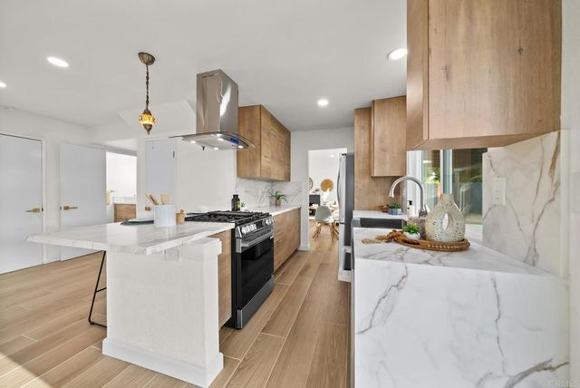 1718 Meadowood Court, San Ysidro, CA 92173