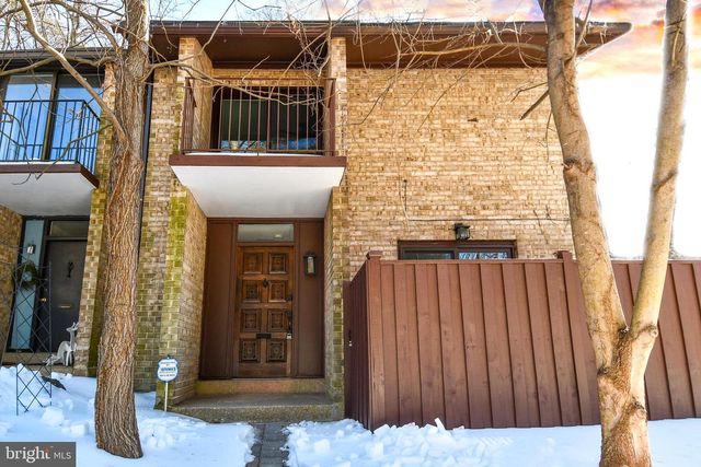 9201 THREE OAKS DR, Silver Spring, MD 20901