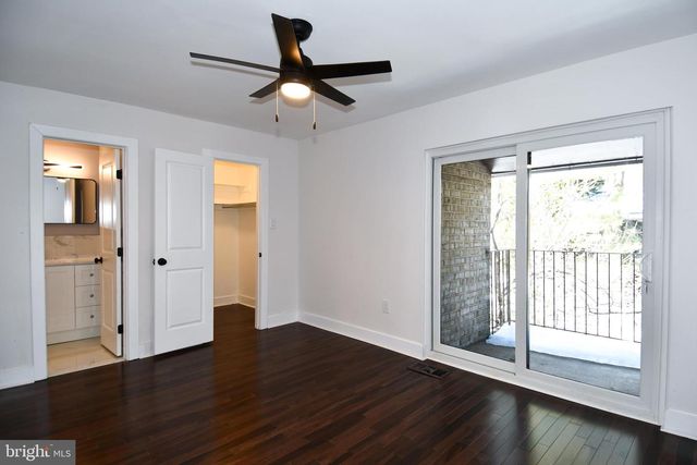 9201 THREE OAKS DR, Silver Spring, MD 20901