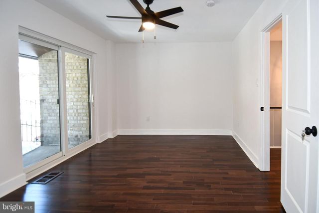 9201 THREE OAKS DR, Silver Spring, MD 20901