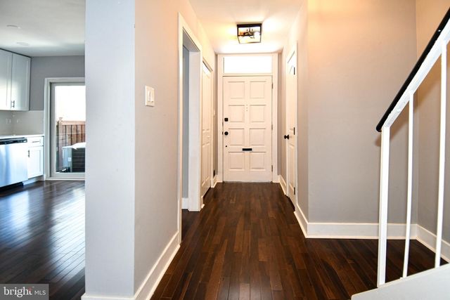 9201 THREE OAKS DR, Silver Spring, MD 20901