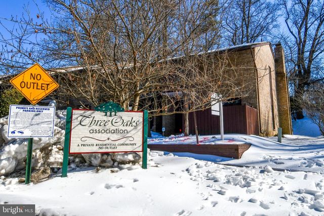 9201 THREE OAKS DR, Silver Spring, MD 20901