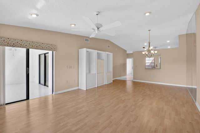 6224 Kings Gate Circle, Delray Beach, FL 33484