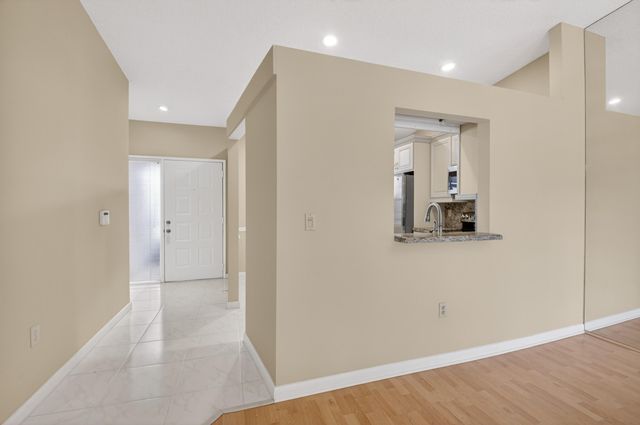 6224 Kings Gate Circle, Delray Beach, FL 33484