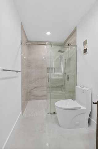 6224 Kings Gate Circle, Delray Beach, FL 33484