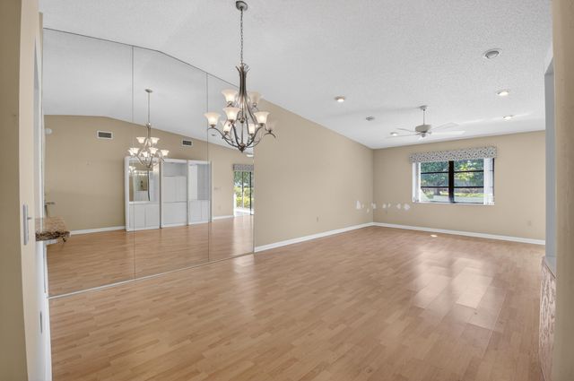 6224 Kings Gate Circle, Delray Beach, FL 33484