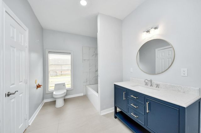 125 N Shirley St, Alvin, TX 77511