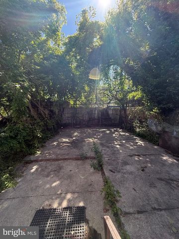 2118 S FRAZIER ST, Philadelphia, PA 19143