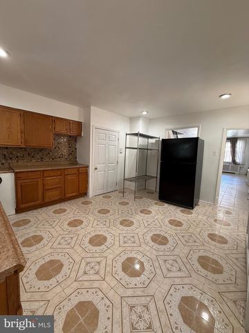 2118 S FRAZIER ST, Philadelphia, PA 19143
