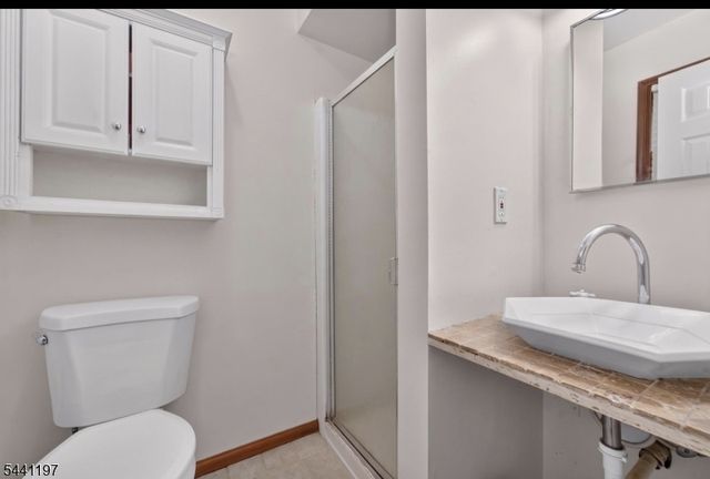 22 Sandra Rd, East Amwell Twp., NJ 08551