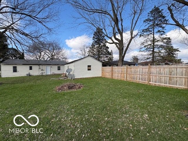 1805 E Carver Drive, Muncie, IN 47303