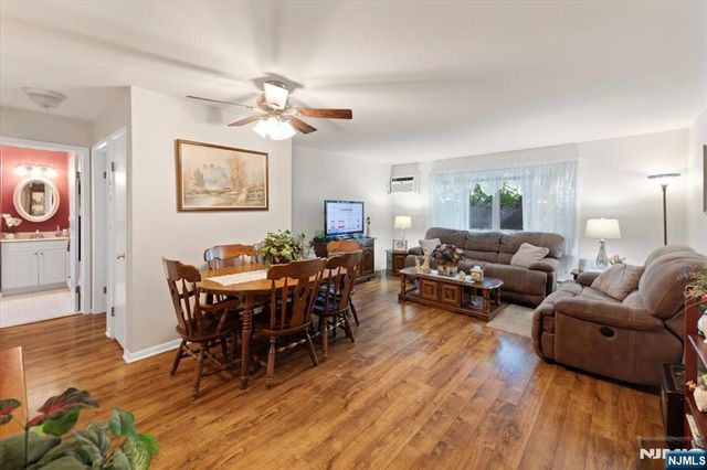 16 Elm Street 1, Bergenfield, NJ 07621
