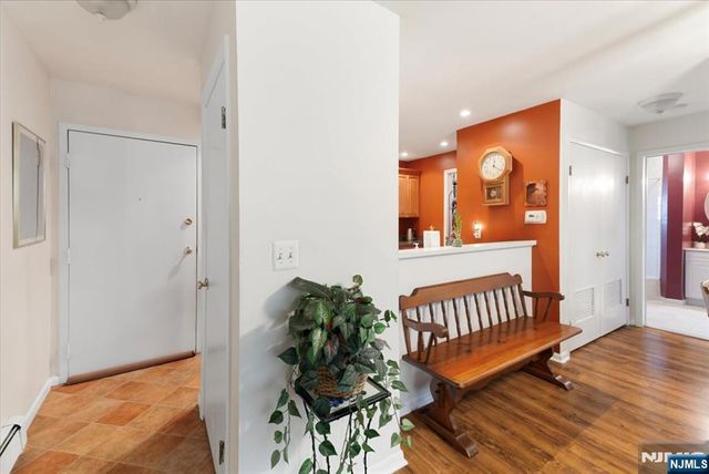 16 Elm Street 1, Bergenfield, NJ 07621