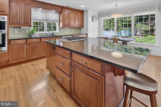 17-B E CURLIS AVE, Pennington, NJ 08534