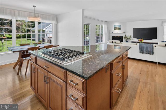 17-B E CURLIS AVE, Pennington, NJ 08534