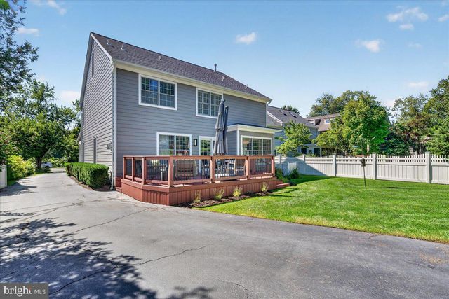 17-B E CURLIS AVE, Pennington, NJ 08534