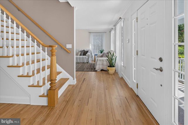 17-B E CURLIS AVE, Pennington, NJ 08534