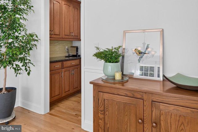 17-B E CURLIS AVE, Pennington, NJ 08534