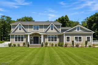 2 Wingate Dr, Livingston Twp., NJ 07039