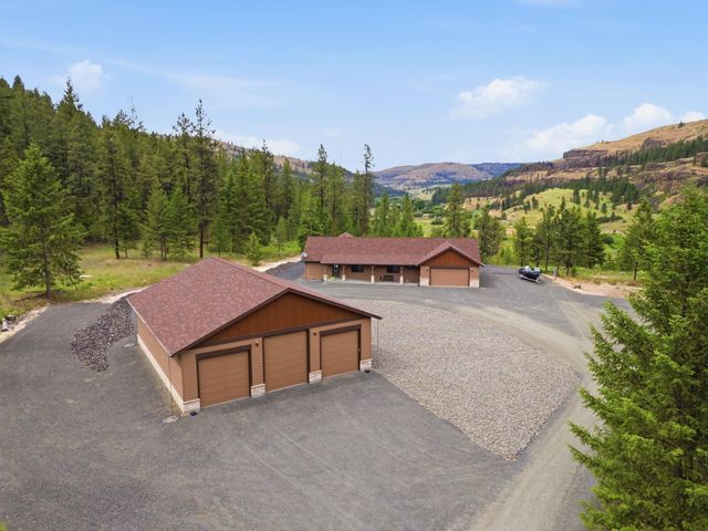 34947 Sharptail Ln, Davenport, WA 99122 property photo