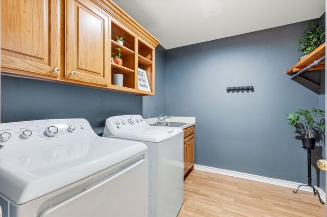 1328 Pierce Road, Red Oak, TX 75154