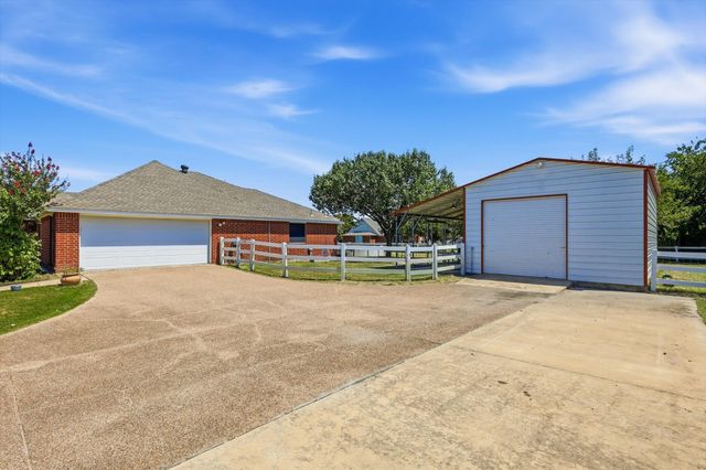 1328 Pierce Road, Red Oak, TX 75154