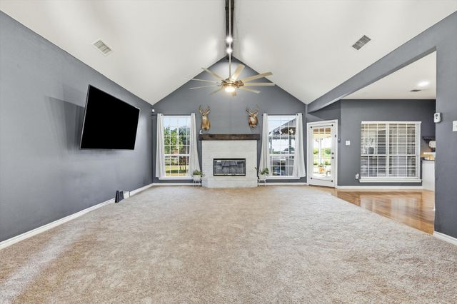 1328 Pierce Road, Red Oak, TX 75154