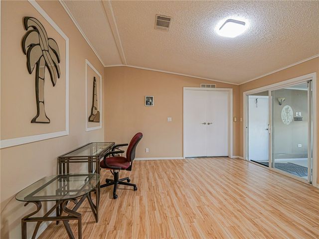 7566 Montauk Avenue, Micco, FL 32976