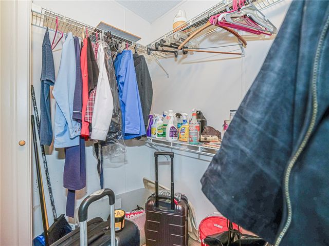 7566 Montauk Avenue, Micco, FL 32976