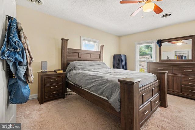 570 HIGHLAND ST, Harrisburg, PA 17113