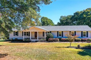 3415 Trickum Road, Woodstock, GA 30188