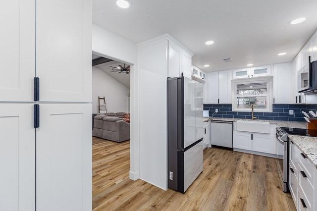 304 Hosea Forrest Road, Huntington, TX 75949