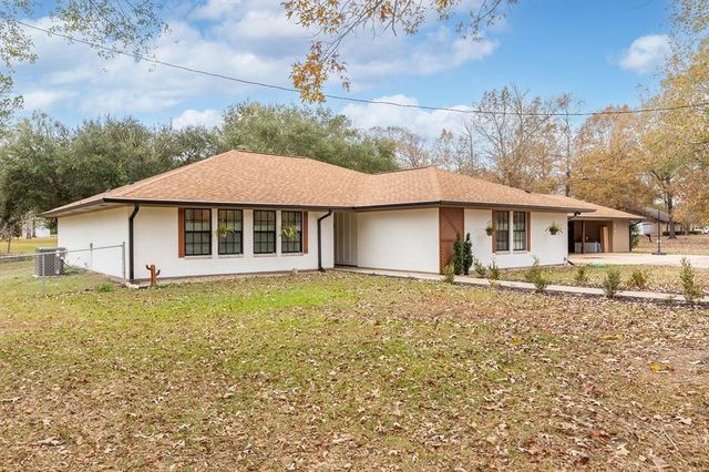 304 Hosea Forrest Road, Huntington, TX 75949