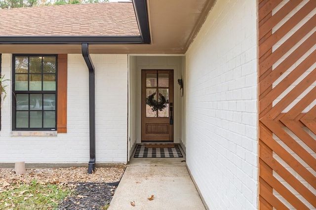 304 Hosea Forrest Road, Huntington, TX 75949