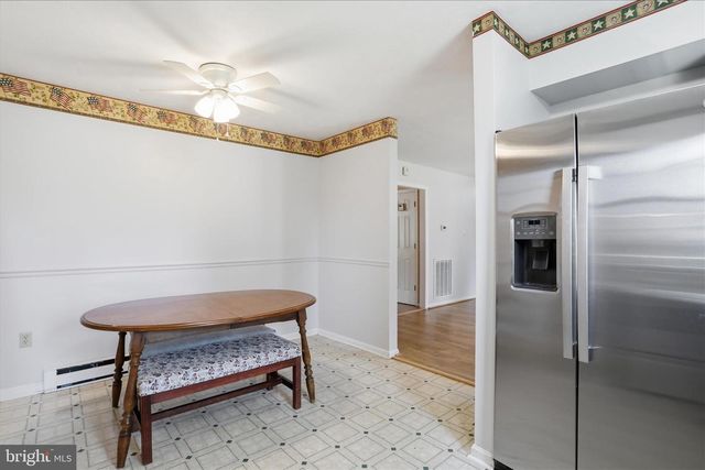 14 WINDSOR LN, Bunker Hill, WV 25413