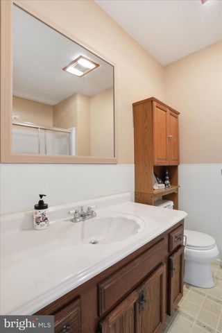 14 WINDSOR LN, Bunker Hill, WV 25413
