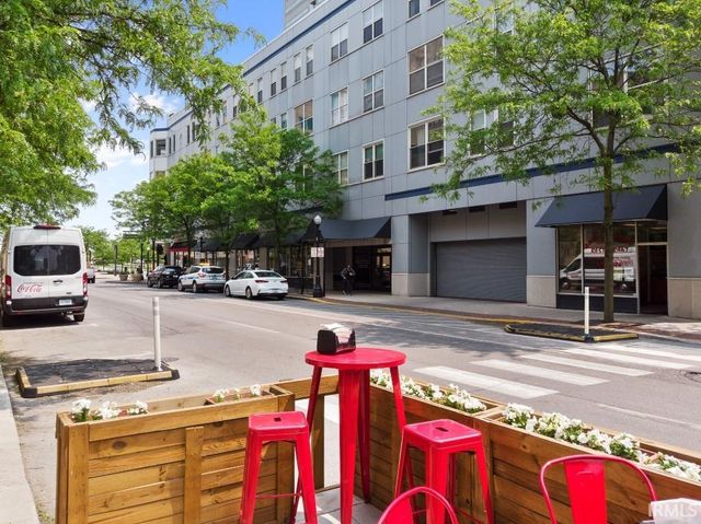 113 W Wayne St Apt 212, Fort Wayne, IN 46802