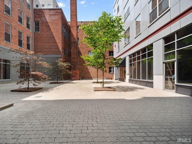 113 W Wayne St Apt 212, Fort Wayne, IN 46802