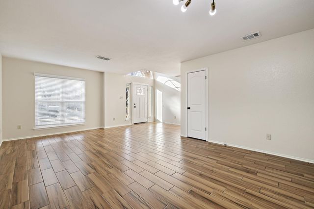 2003 Dayflower TRCE, Cedar Park, TX 78613