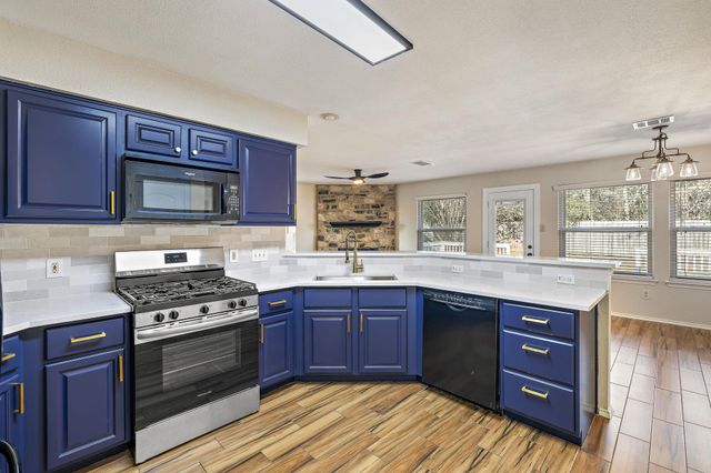 2003 Dayflower TRCE, Cedar Park, TX 78613